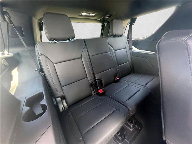 Used 2025 Chevrolet Tahoe LT RWD image 30