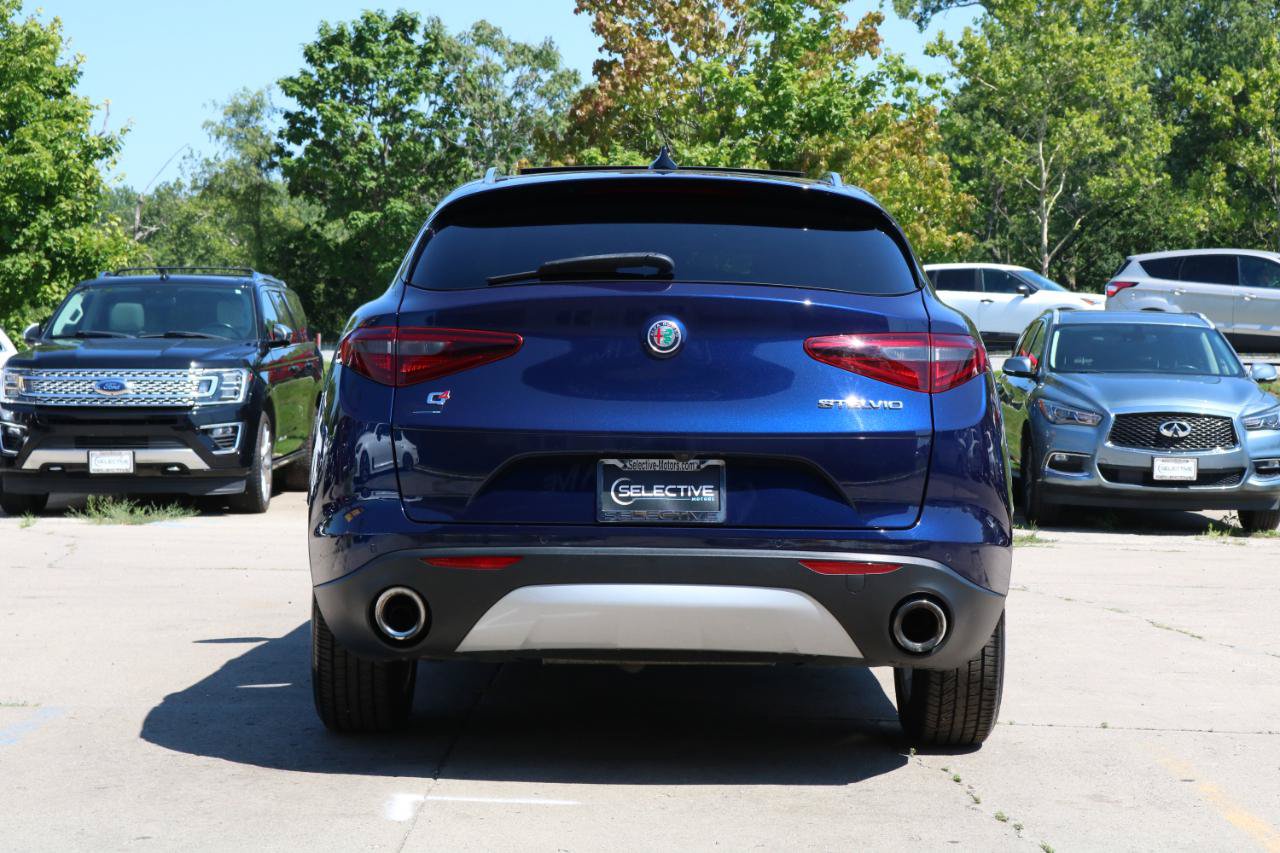 Used 2021 Alfa Romeo Stelvio Sprint w/ Sun & Sound Package AWD/4WD image 14