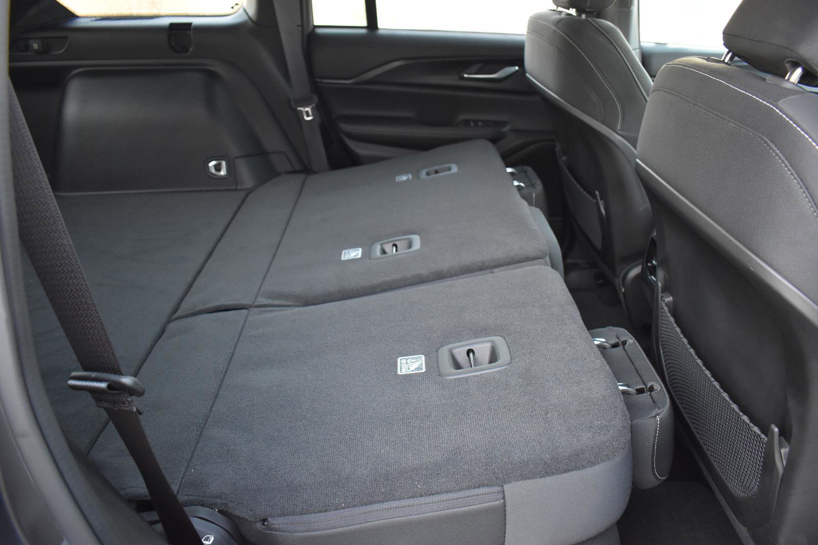 Used 2024 Jeep Grand Cherokee Laredo w/ Trailer Tow Package image 56