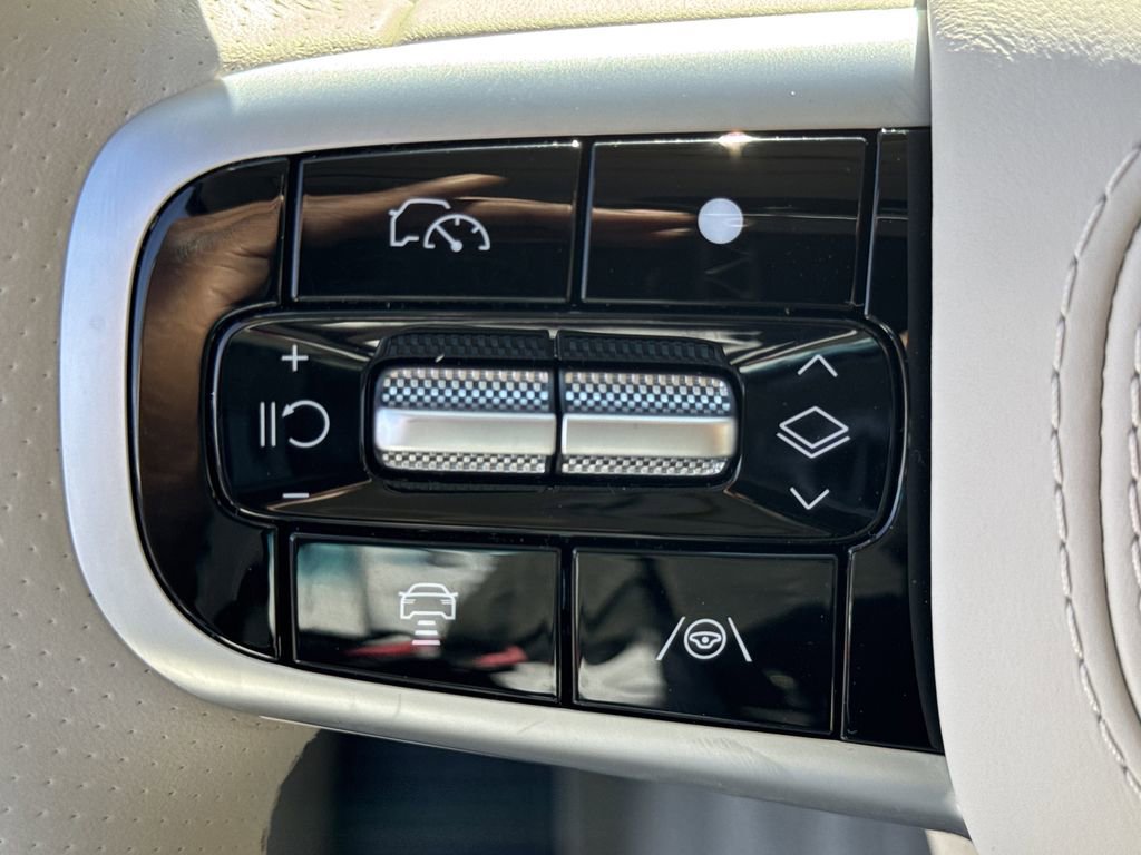 Used 2025 Genesis G80 3.5T Sport image 25