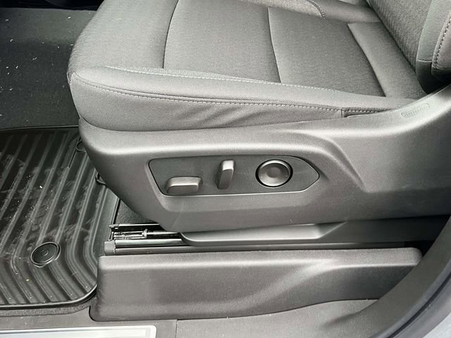 New 2026 GMC Sierra 1500 Elevation image 17