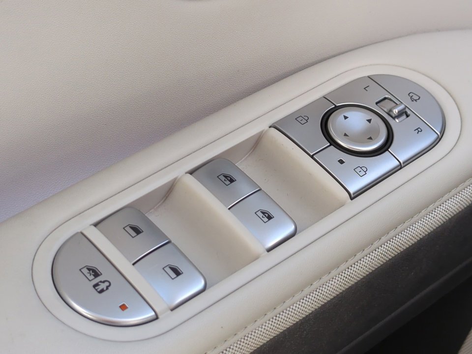 Used 2023 Hyundai Ioniq 5 SEL image 37