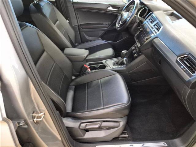 Used 2021 Volkswagen Tiguan SE R-Line FWD image 24
