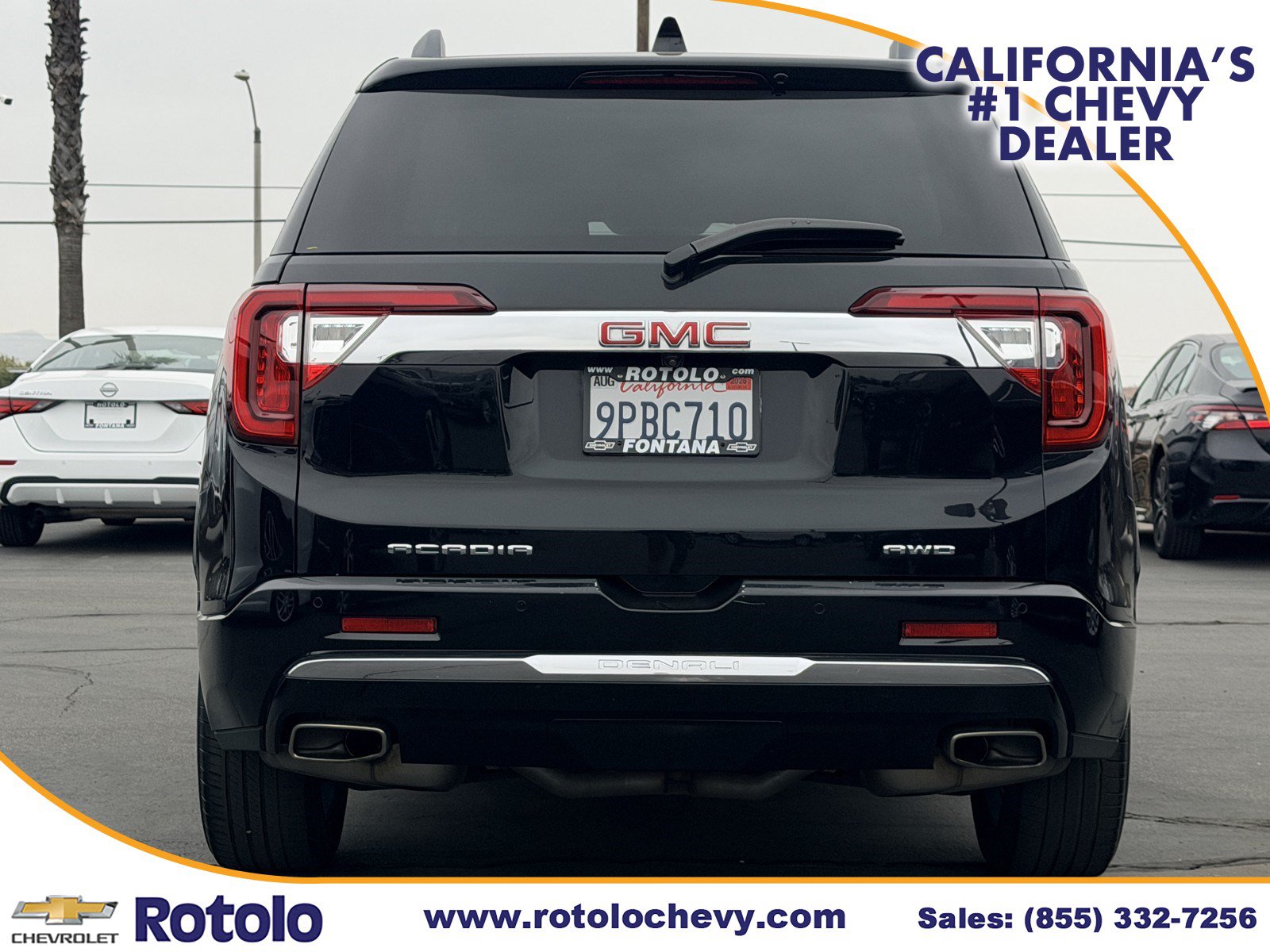 Used 2023 GMC Acadia Denali AWD/4WD image 5
