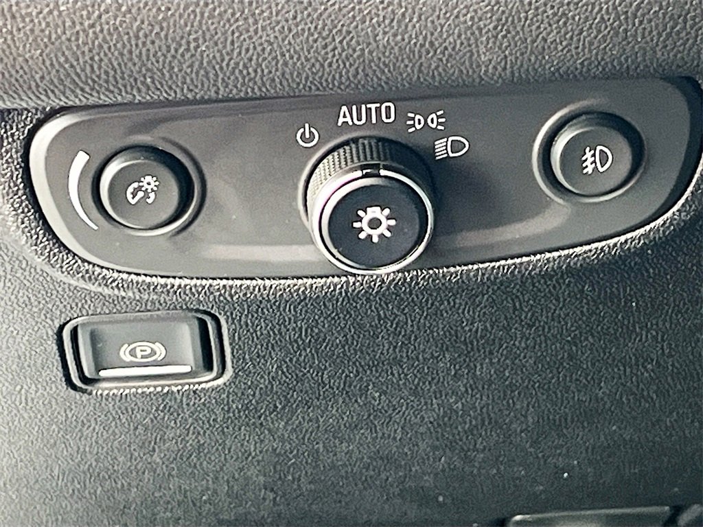 Used 2018 GMC Terrain SLT w/ Preferred Package image 10