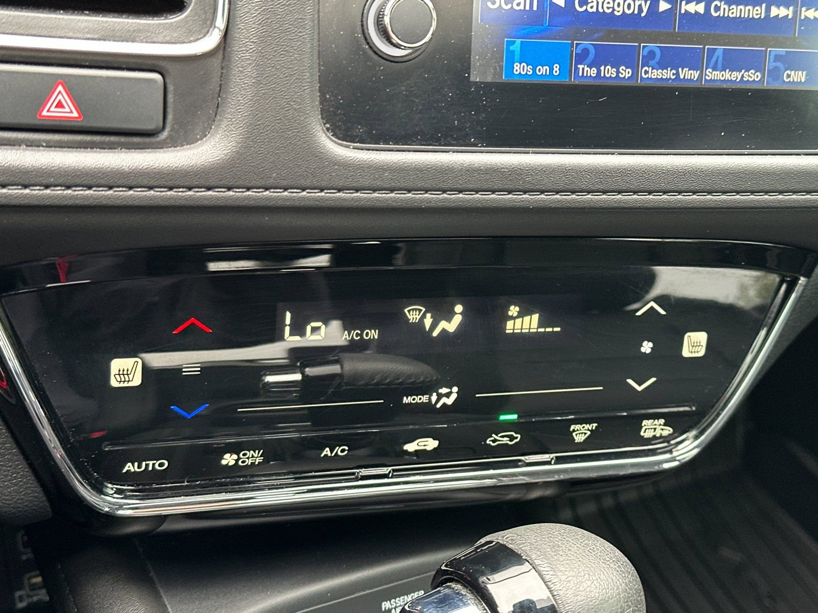 Used 2021 Honda HR-V Touring image 19