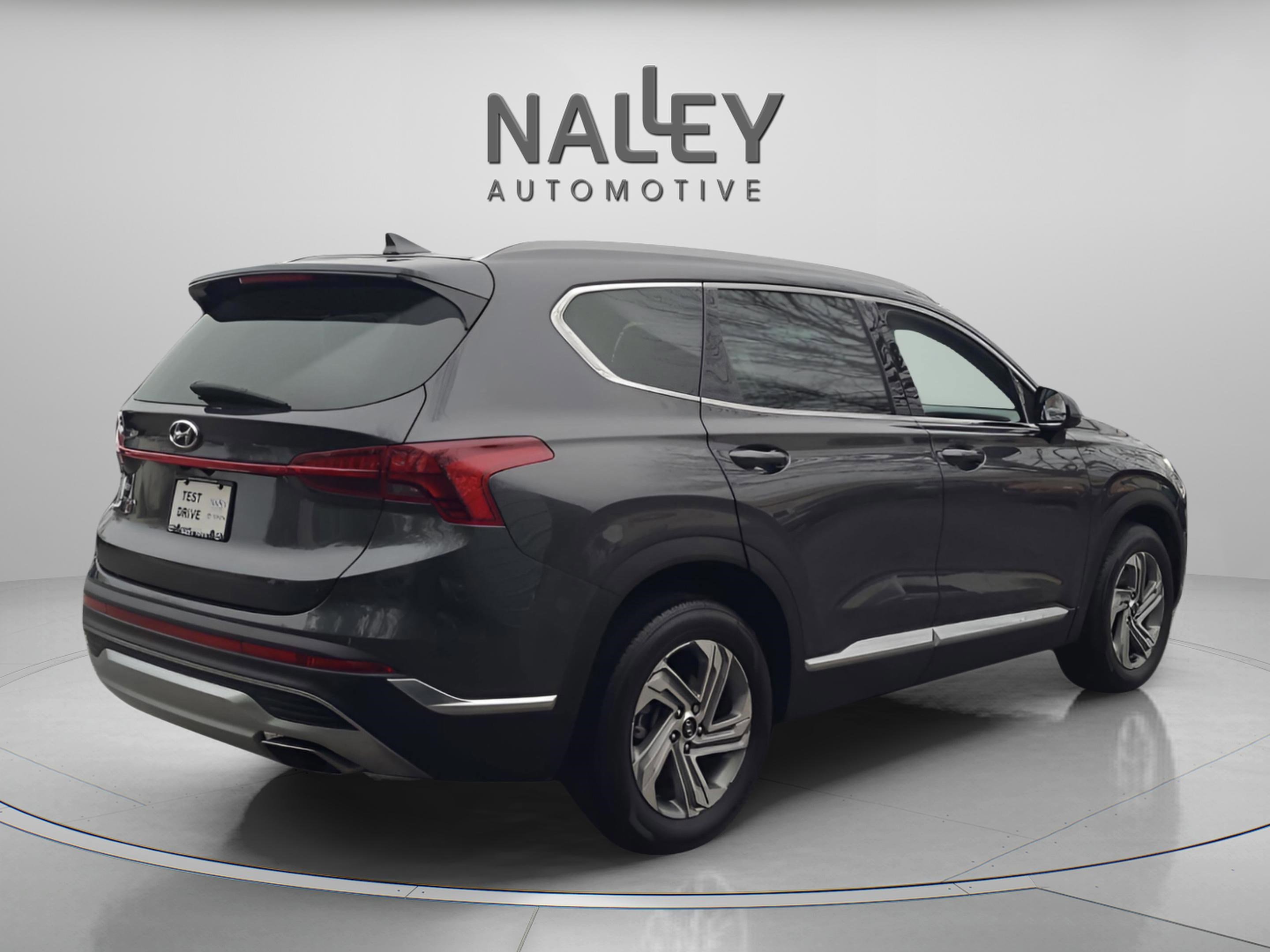 Used 2022 Hyundai Santa Fe SEL w/ Cargo Package image 6