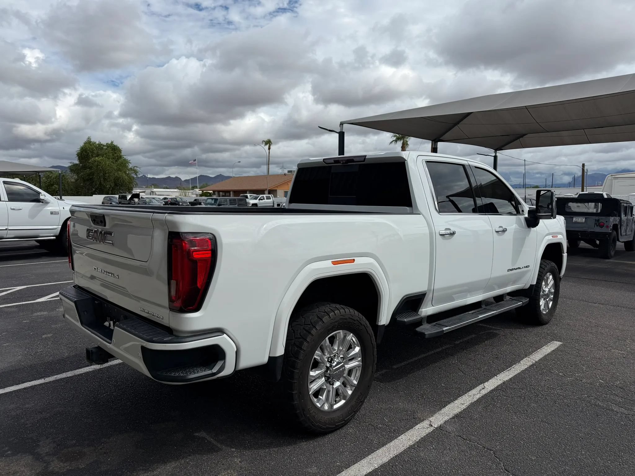 Used 2020 GMC Sierra 2500 Denali w/ Denali Ultimate Package AWD/4WD image 12