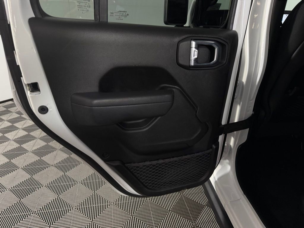 Used 2025 Jeep Wrangler Unlimited Rubicon 4xe w/ Convenience Group image 27