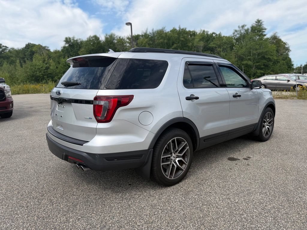 Used 2018 Ford Explorer Sport AWD/4WD image 5