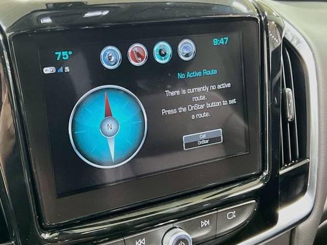 Used 2019 Chevrolet Traverse LT w/ LPO, Blackout Package FWD image 13