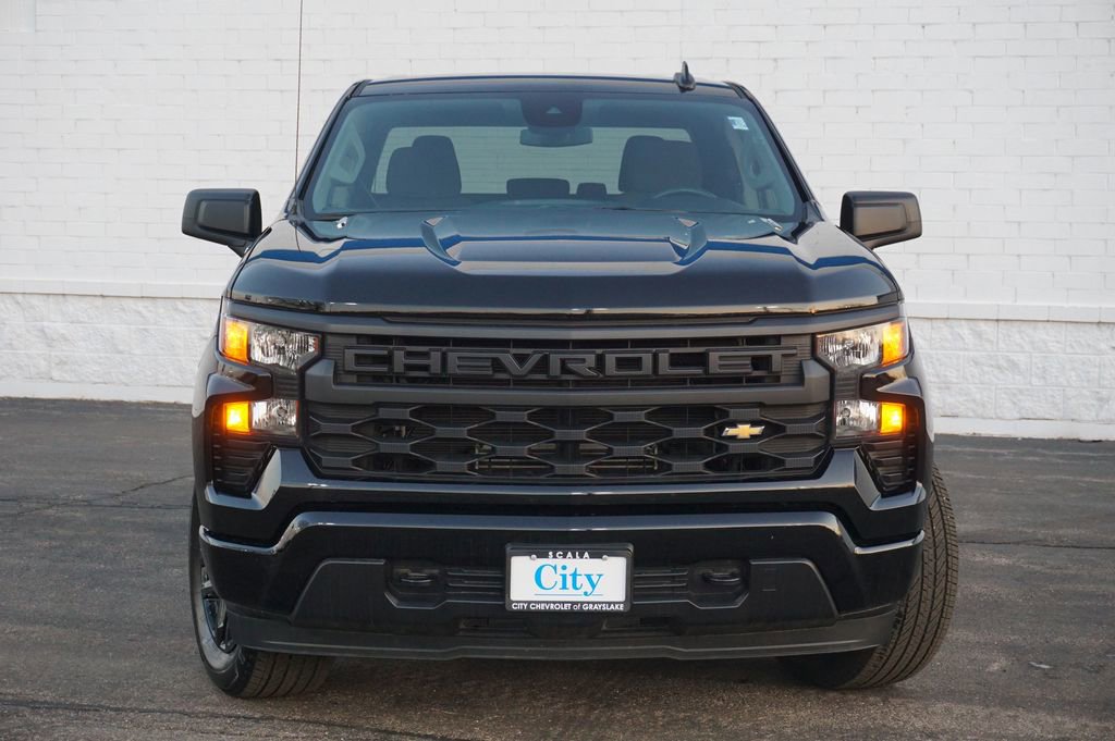 New 2025 Chevrolet Silverado 1500 Custom image 5