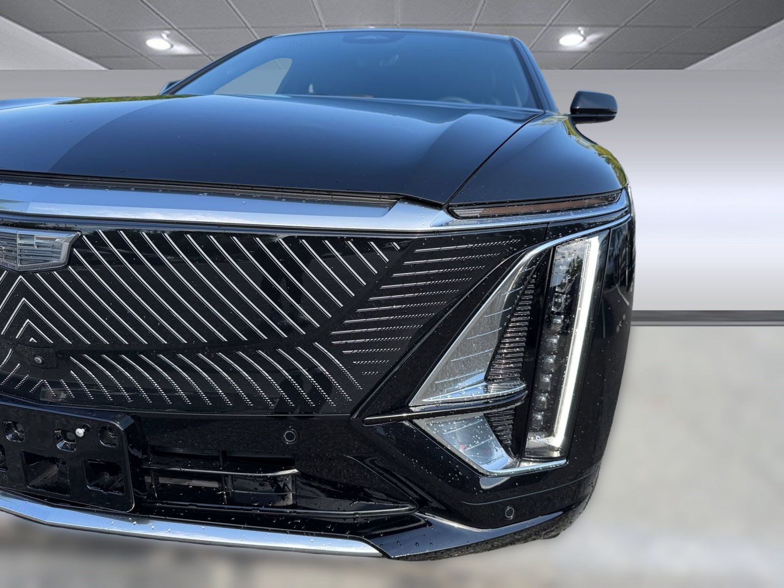 Used 2023 Cadillac Lyriq 2WD image 25