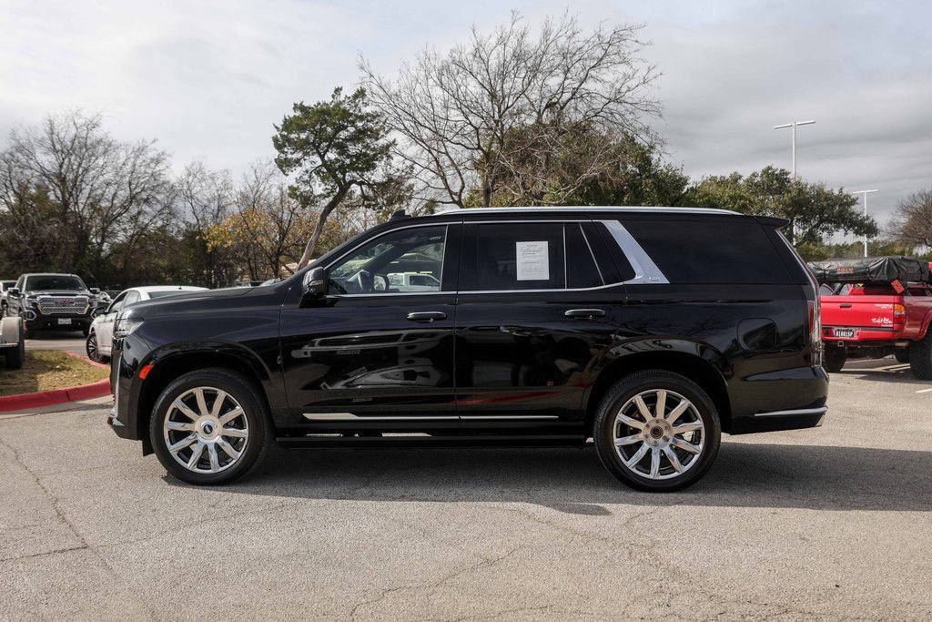 Used 2024 Cadillac Escalade Premium Luxury Platinum image 2