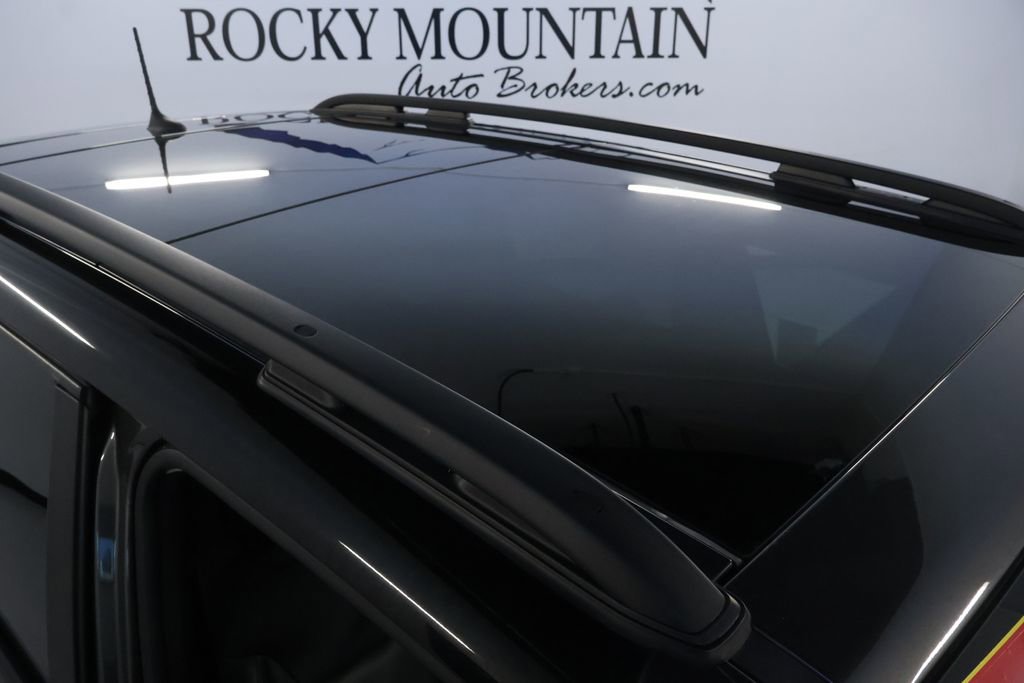 Used 2021 Jeep Renegade Limited w/ Sun & Sound Group image 13