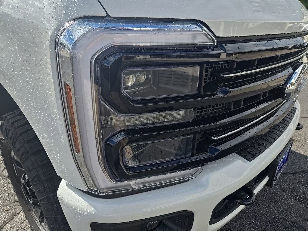 New 2026 Ford F350 Platinum image 33