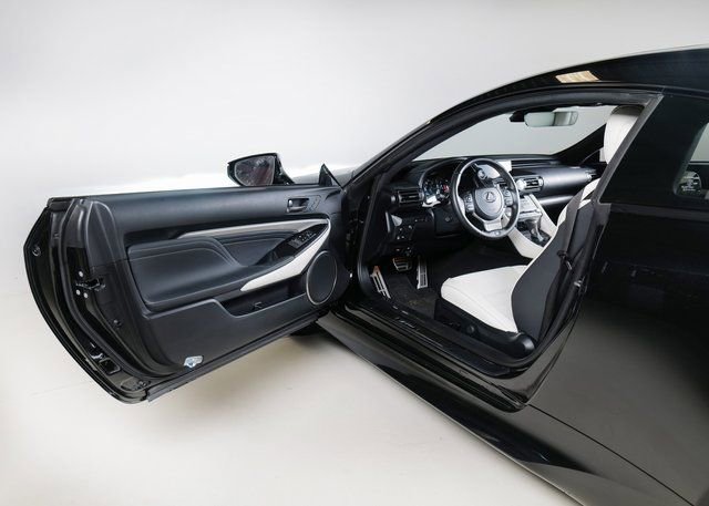 Used 2022 Lexus RC 350 F Sport image 25