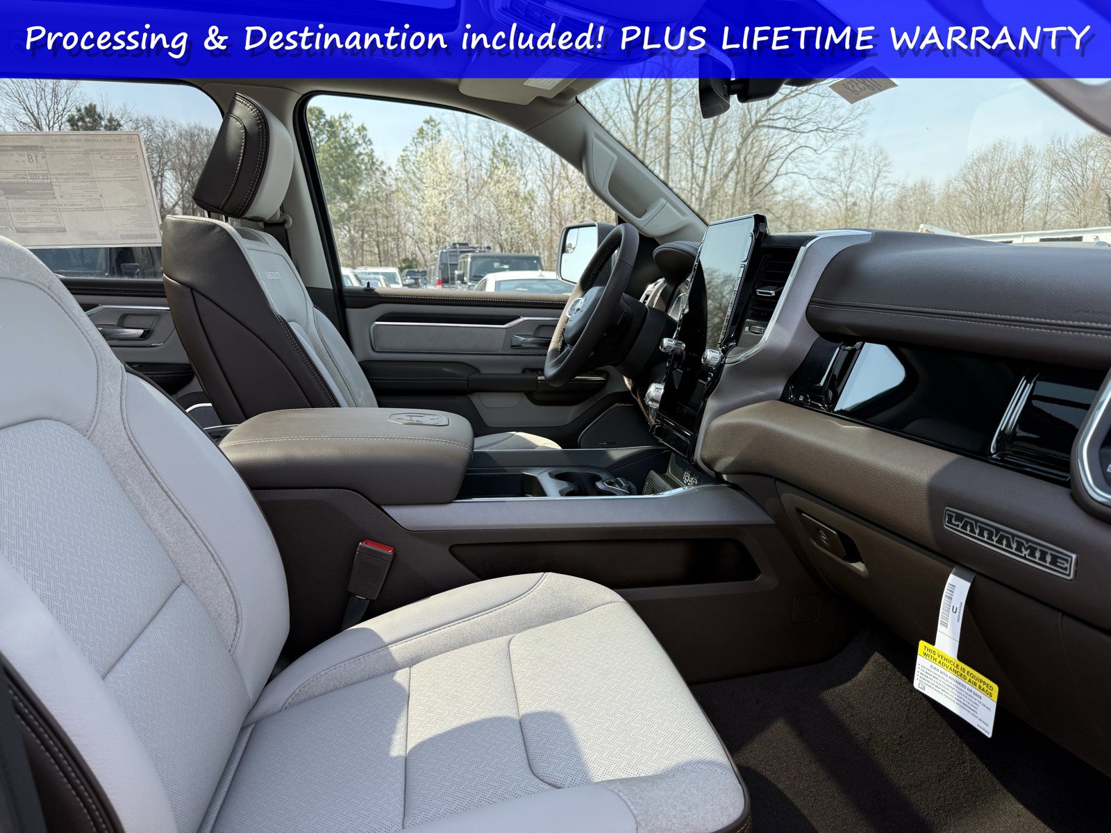 New 2026 RAM 1500 Laramie AWD/4WD image 16
