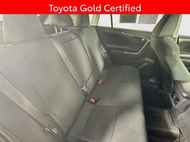 Certified 2024 Toyota RAV4 LE AWD/4WD image 28