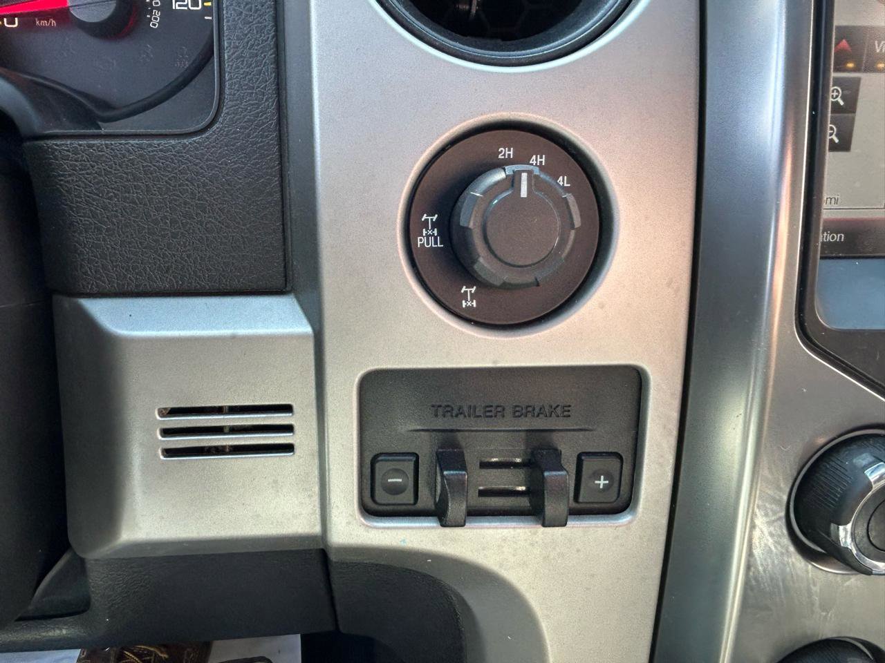 Used 2014 Ford F150 Raptor AWD/4WD image 31