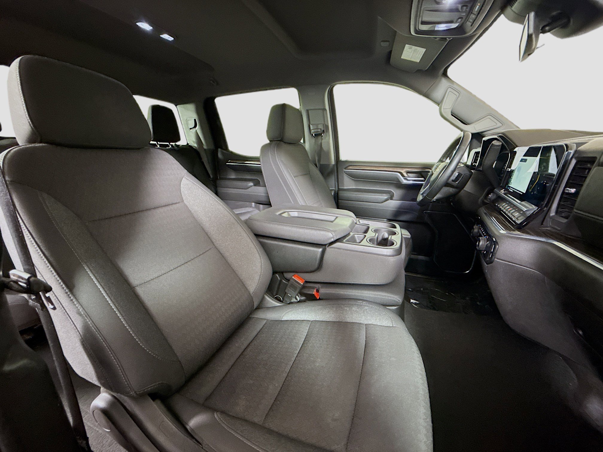 Used 2024 Chevrolet Silverado 1500 LT w/ Protection Package image 29
