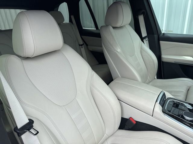 Used 2020 BMW X5 sDrive40i w/ Premium Package image 6