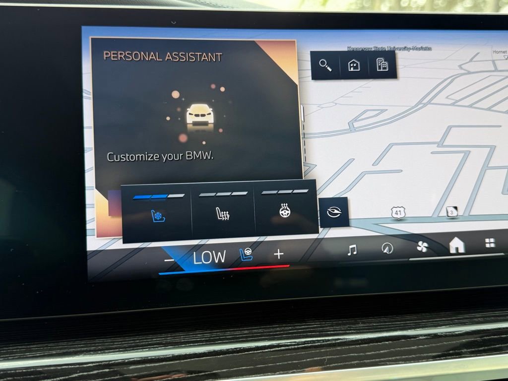 Used 2025 BMW 750e xDrive image 19