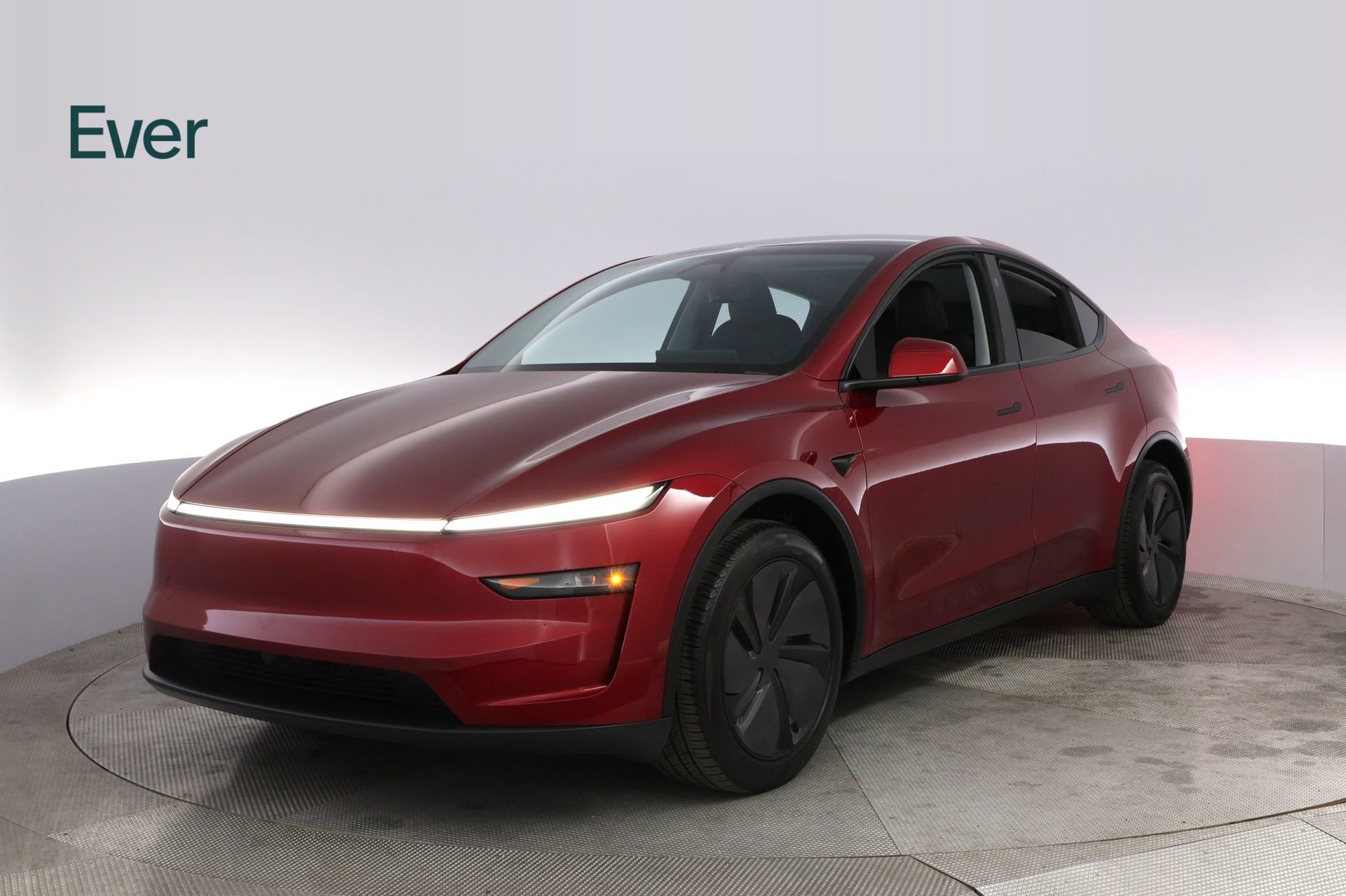 Used 2026 Tesla Model Y 2WD image 2