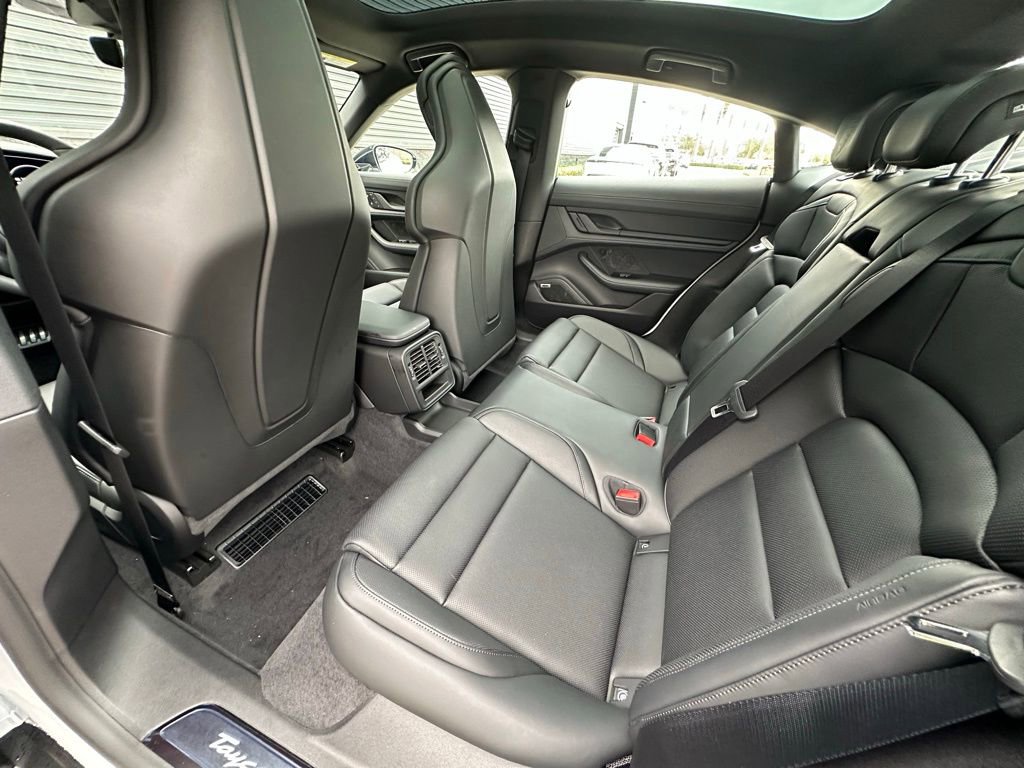 Used 2026 Porsche Taycan 4S image 38