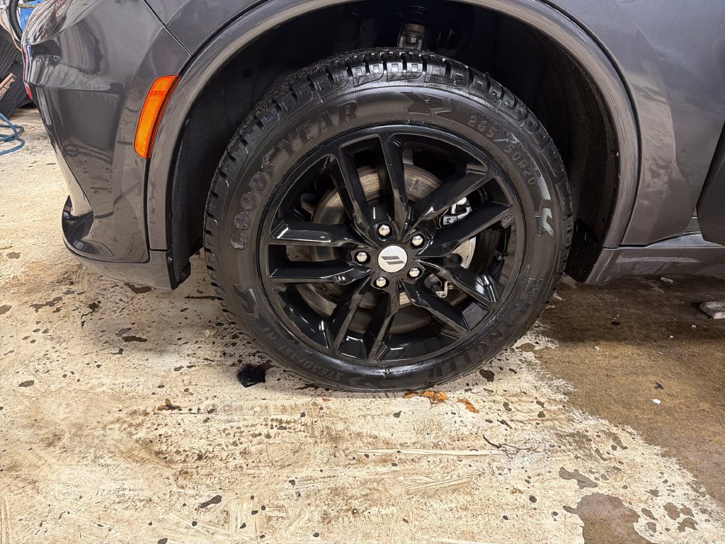 Used 2025 Dodge Durango GT AWD/4WD image 11