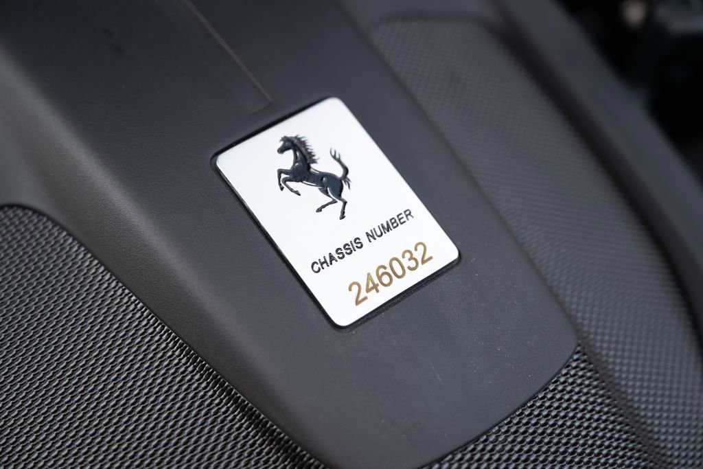 Certified 2019 Ferrari Portofino image 15