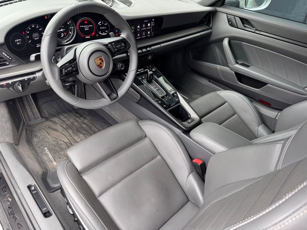 Certified 2022 Porsche 911 Targa 4 GTS AWD/4WD image 4