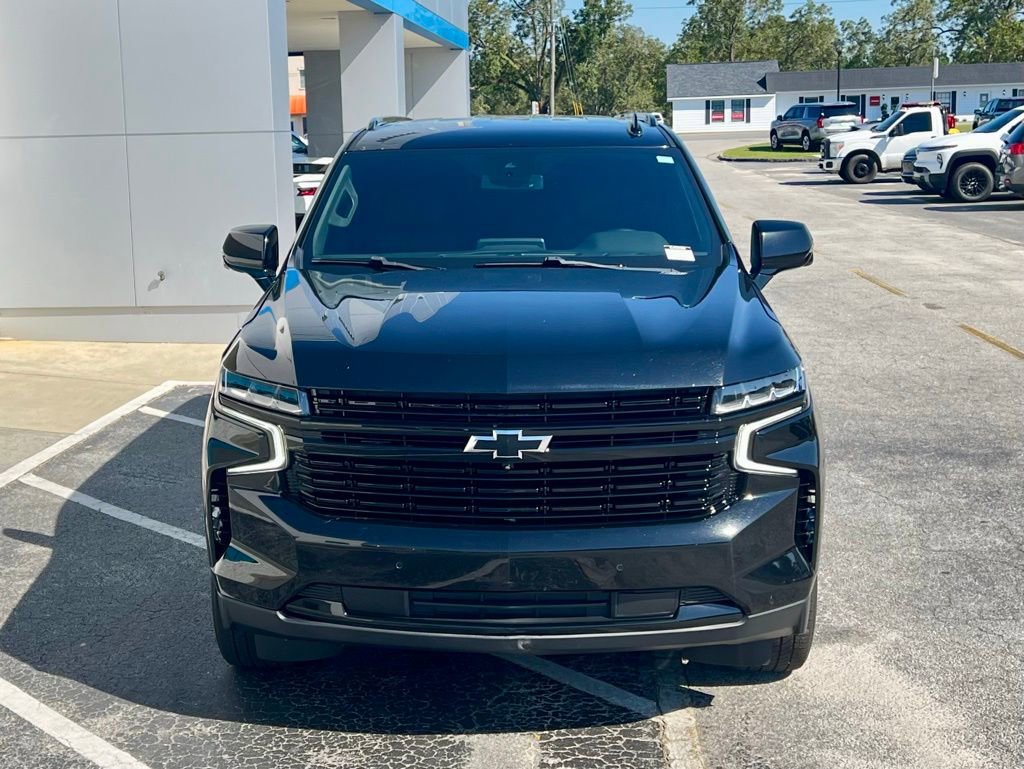 Used 2023 Chevrolet Suburban RST w/ Luxury Package image 11