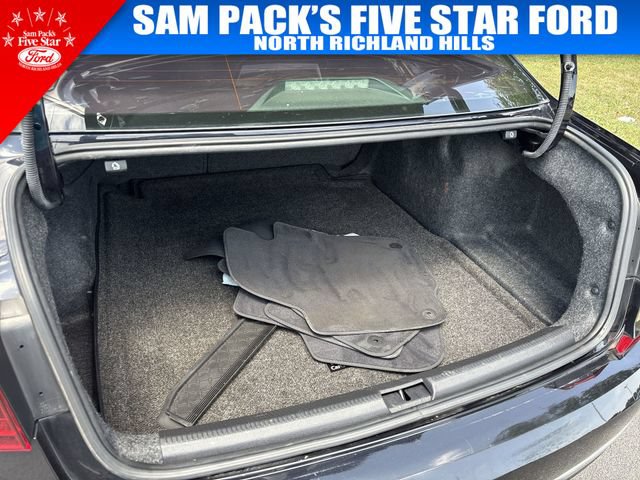 Used 2018 Volkswagen Passat 2.0T SE FWD image 32
