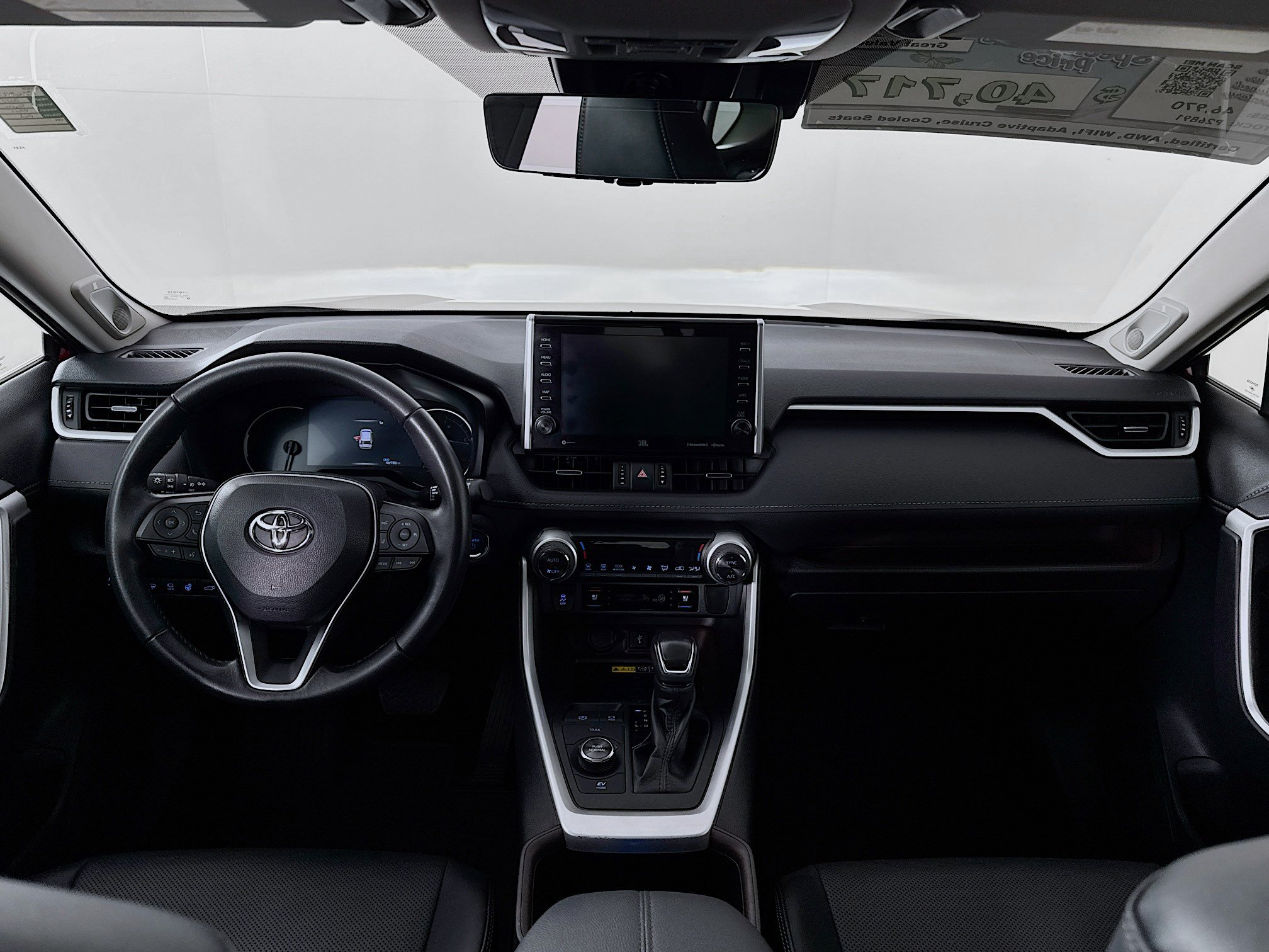 Certified 2022 Toyota RAV4 Limited AWD/4WD image 26