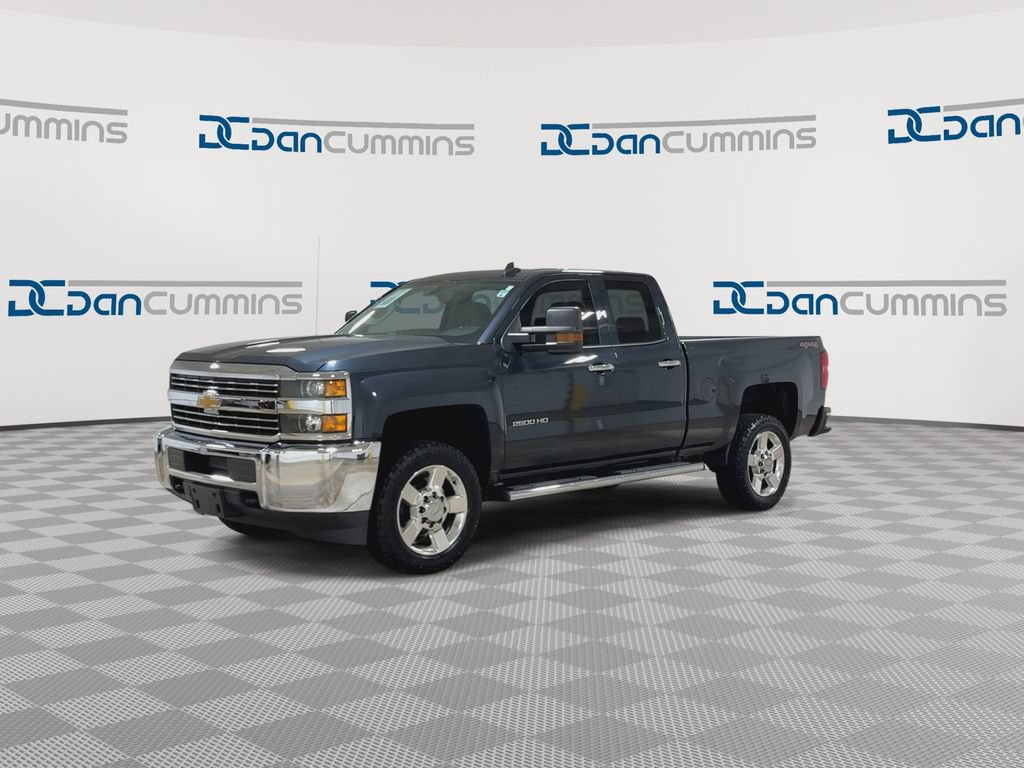Used 2017 Chevrolet Silverado 2500 W/T AWD/4WD image 4