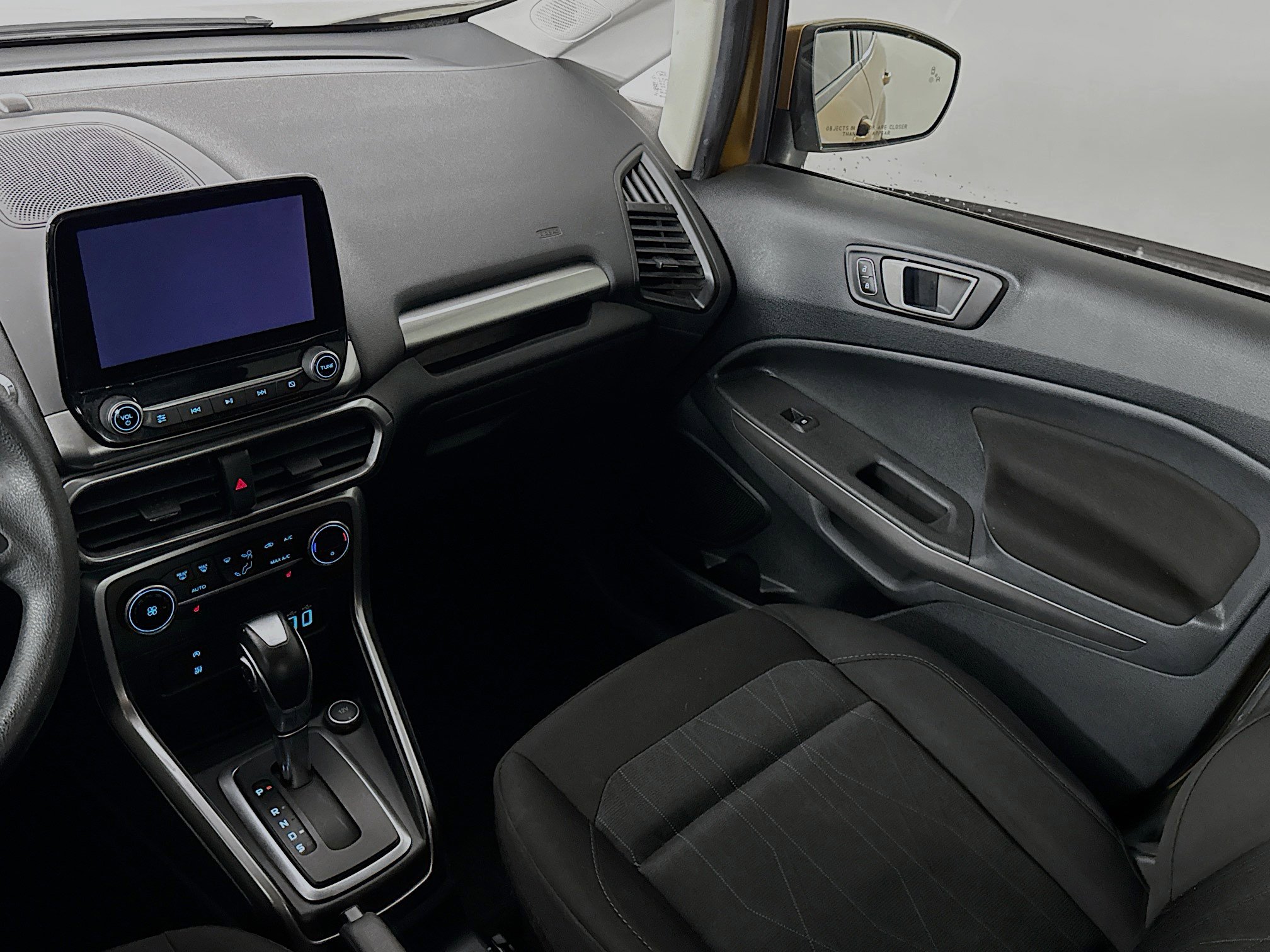 Used 2021 Ford EcoSport SE w/ SE Convenience Package image 24