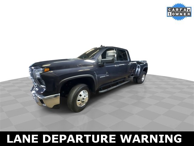 Used 2024 Chevrolet Silverado 3500 LTZ w/ LTZ Plus Package image 7
