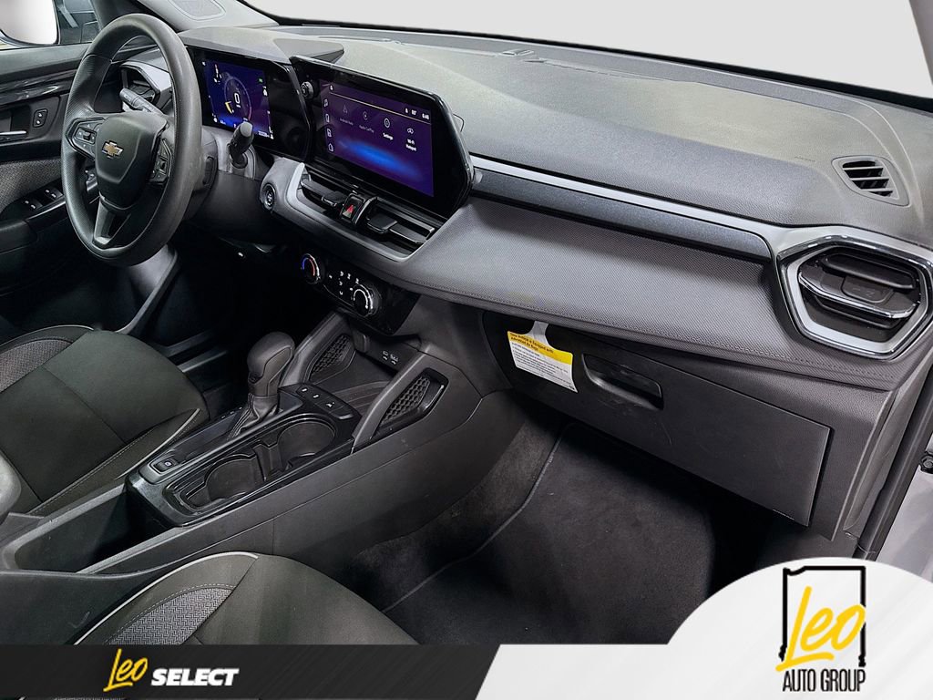 Used 2025 Chevrolet TrailBlazer LT image 26