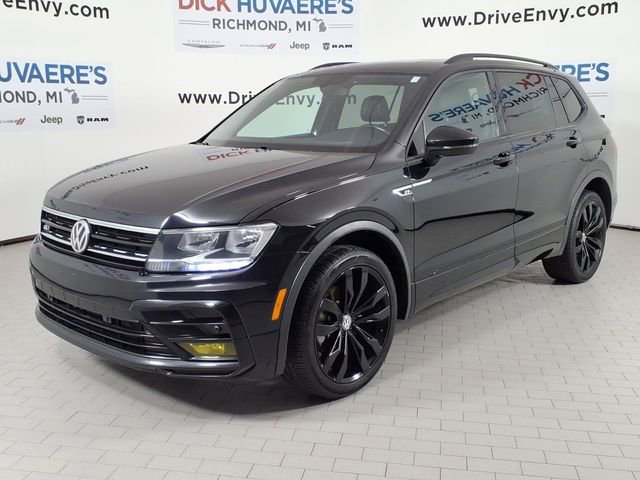 Used 2021 Volkswagen Tiguan SE R-Line w/ 3rd Row Seat Package image 1