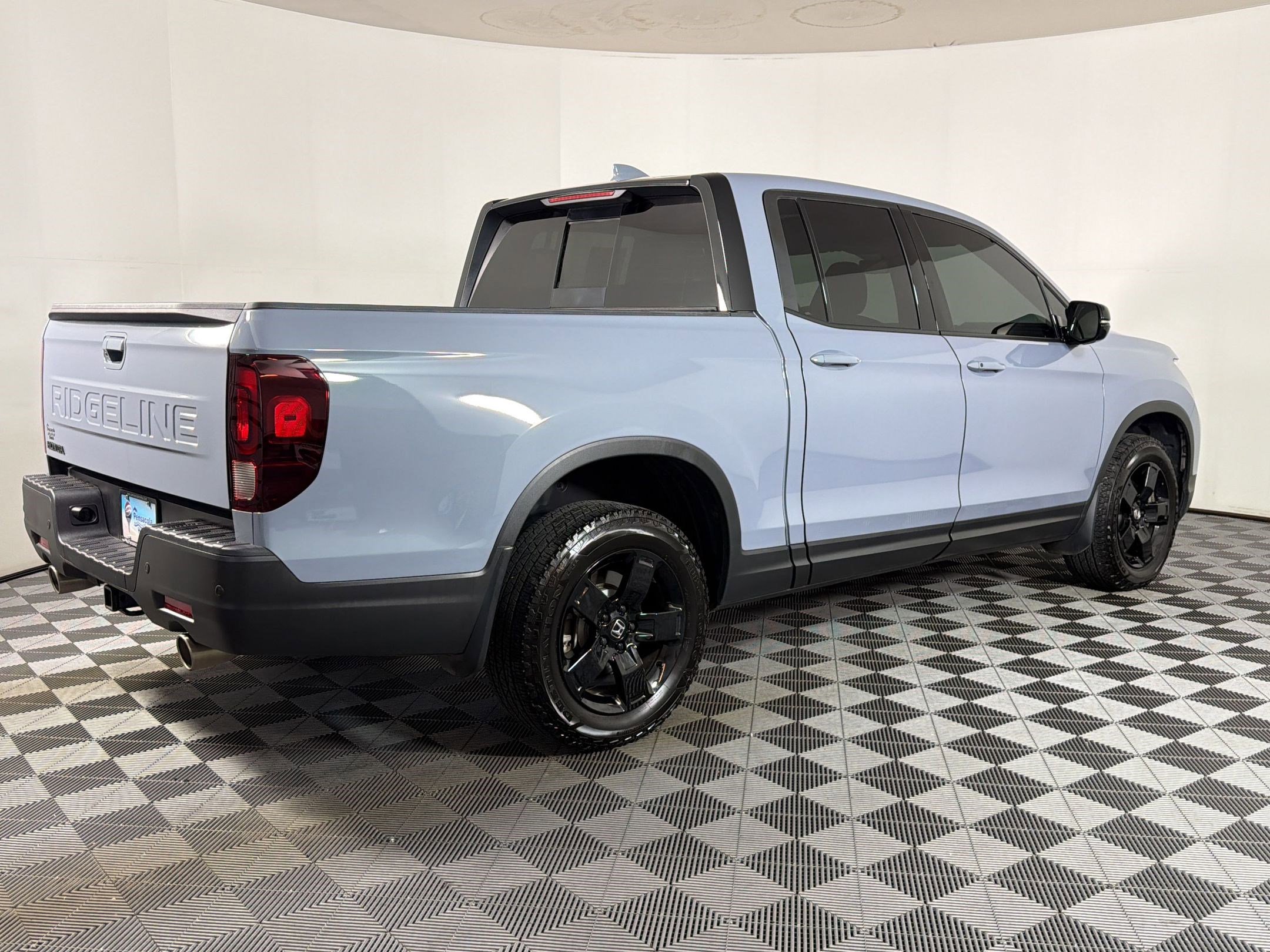 Used 2026 Honda Ridgeline Black Edition image 7