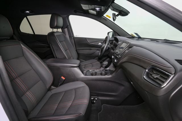 Used 2023 Chevrolet Equinox RS AWD/4WD image 17