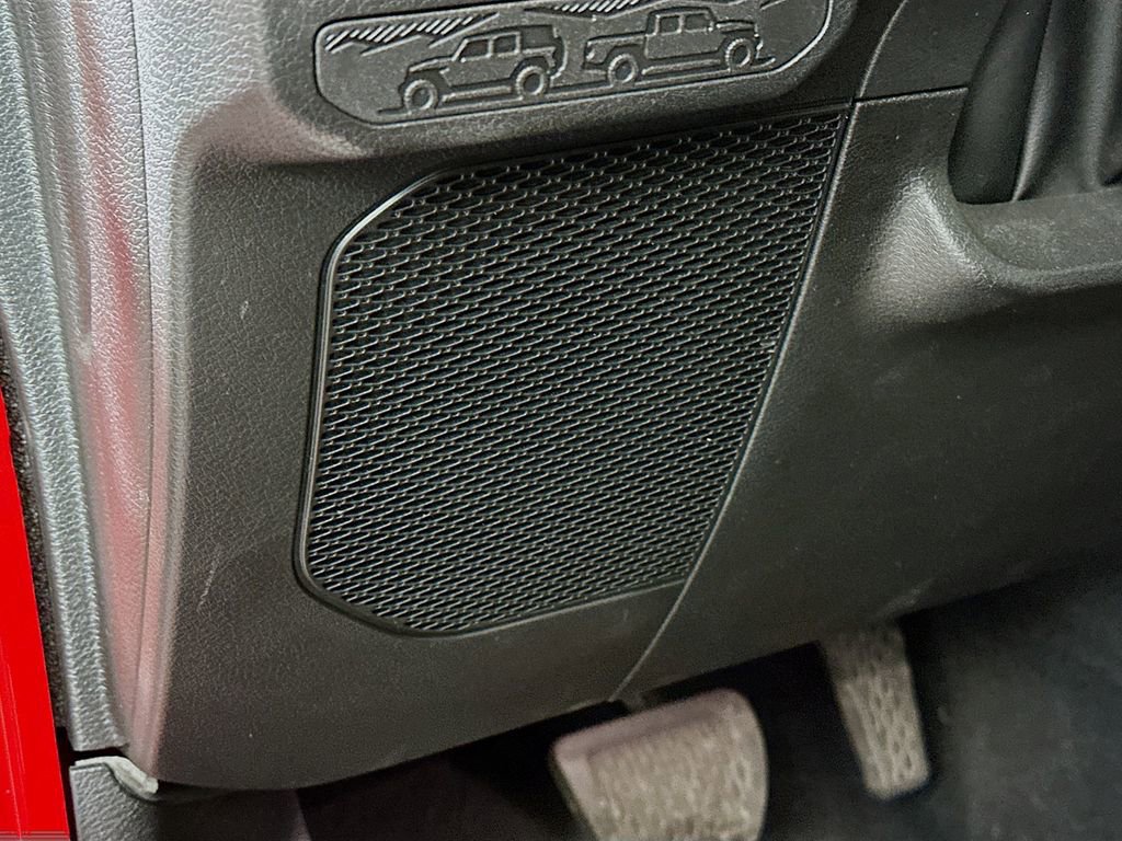 Certified 2024 Jeep Wrangler Sahara w/ Technology Group image 30