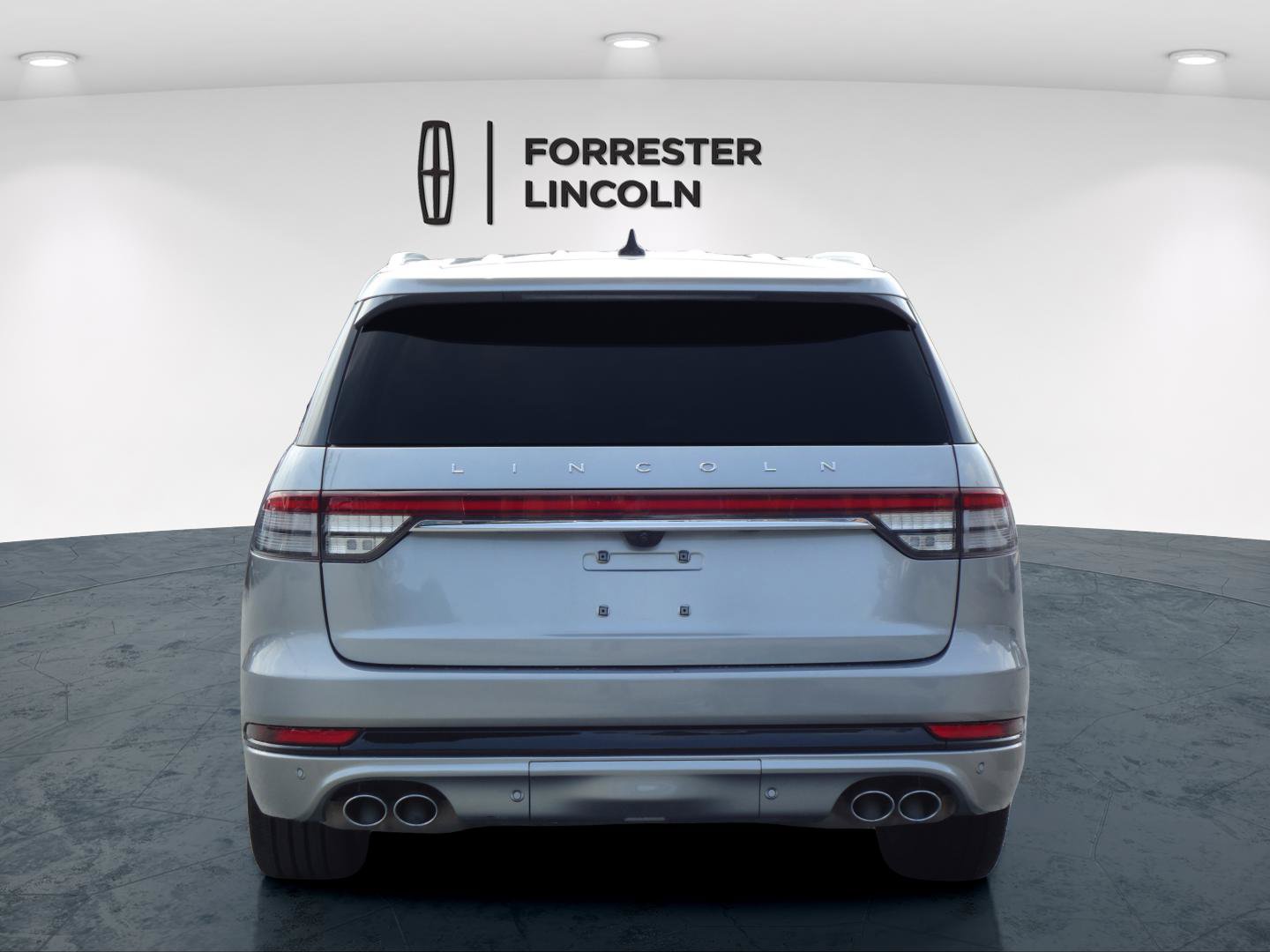 Certified 2023 Lincoln Aviator Grand Touring w/ Equipment Group 301A AWD/4WD image 4