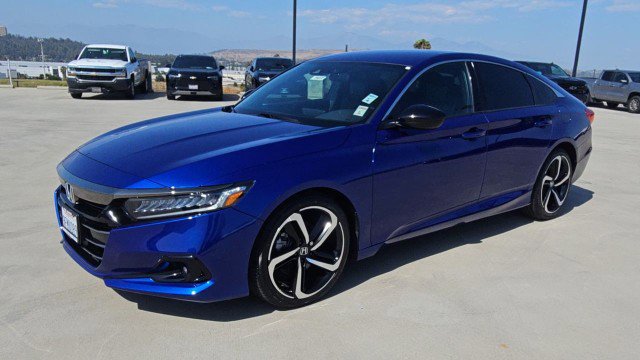 Used 2022 Honda Accord Sport image 4