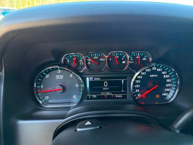Used 2020 Chevrolet Suburban LS AWD/4WD image 26