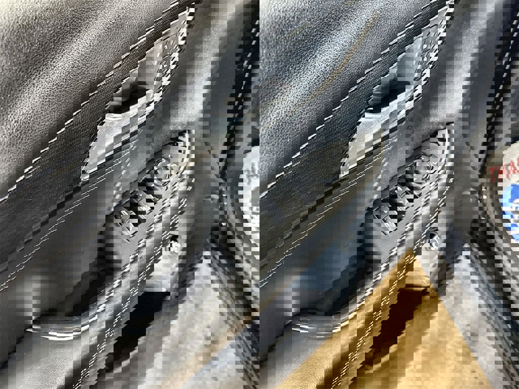 Used 2023 Buick Envision Preferred image 14