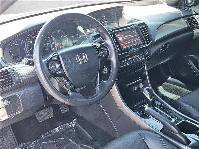 Used 2016 Honda Accord EX-L image 12