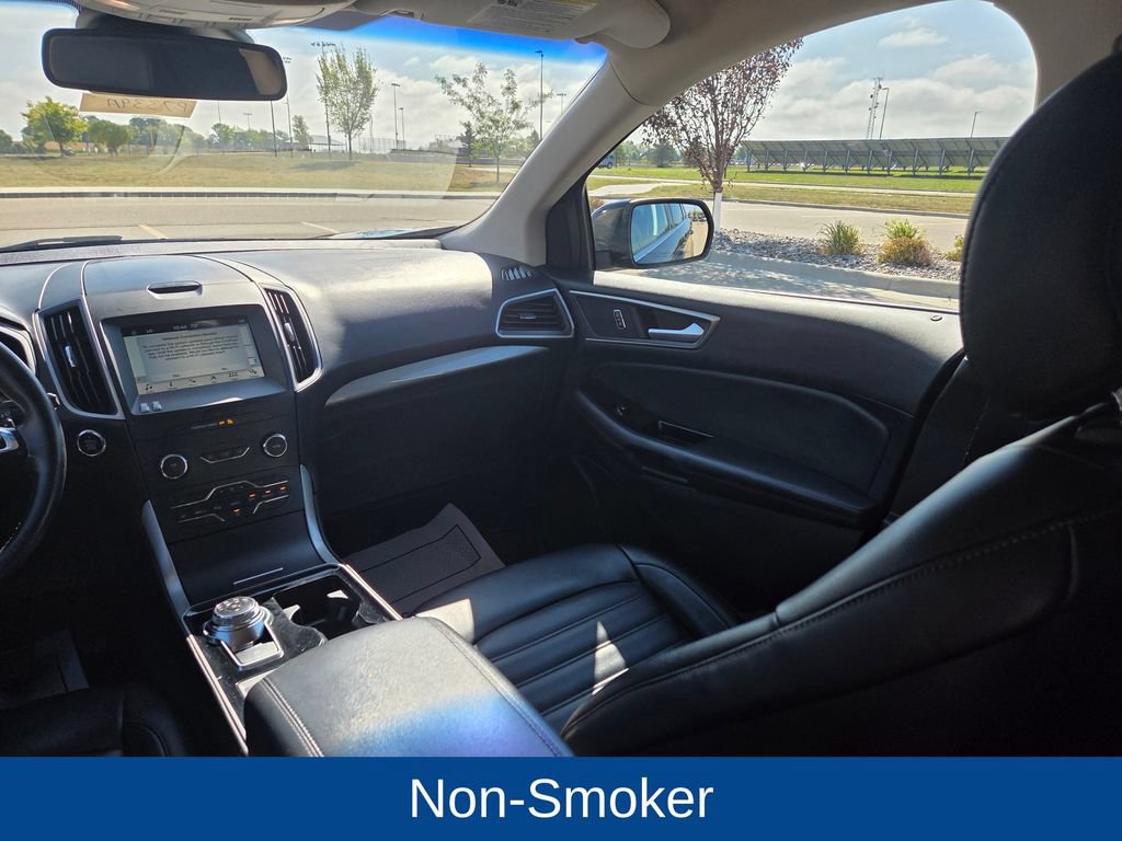 Used 2019 Ford Edge SEL w/ Cold Weather Package AWD/4WD image 20