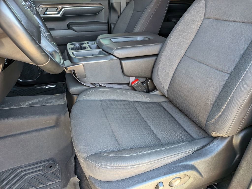 Used 2023 Chevrolet Silverado 1500 LT Trail Boss image 17